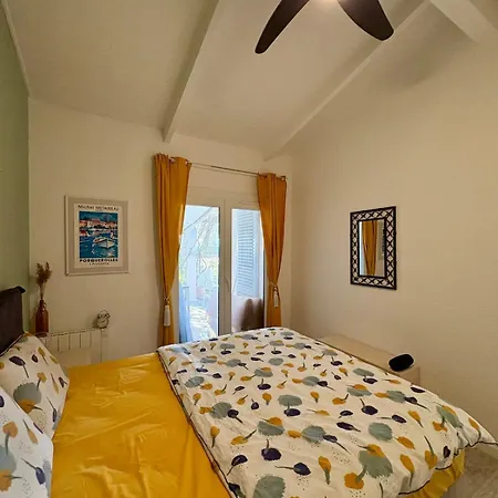 Prázdninový dům Charmante Maison Avec Piscine Et Vue D'exception *