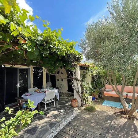 Prázdninový dům Charmante Maison Avec Piscine Et Vue D'exception