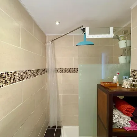 Charmante Maison Avec Piscine Et Vue D'exception *
