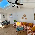 Charmante Maison Avec Piscine Et Vue D'exception Сasa de vacaciones *