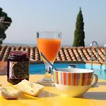 Charmante Maison Avec Piscine Et Vue D'exception Holiday home