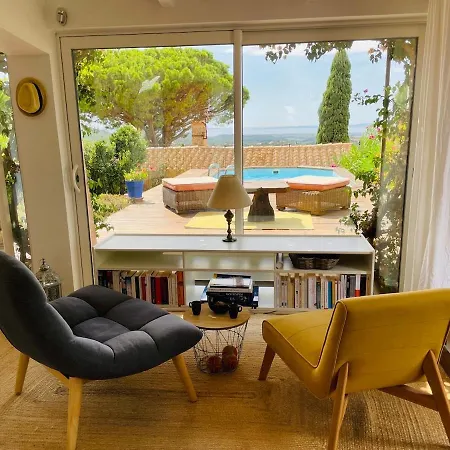 Charmante Maison Avec Piscine Et Vue D'exception Holiday home *